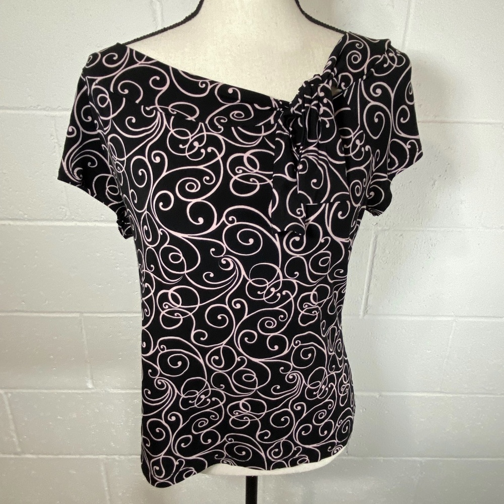 David Wayne Black Pink Tie Front Blouse